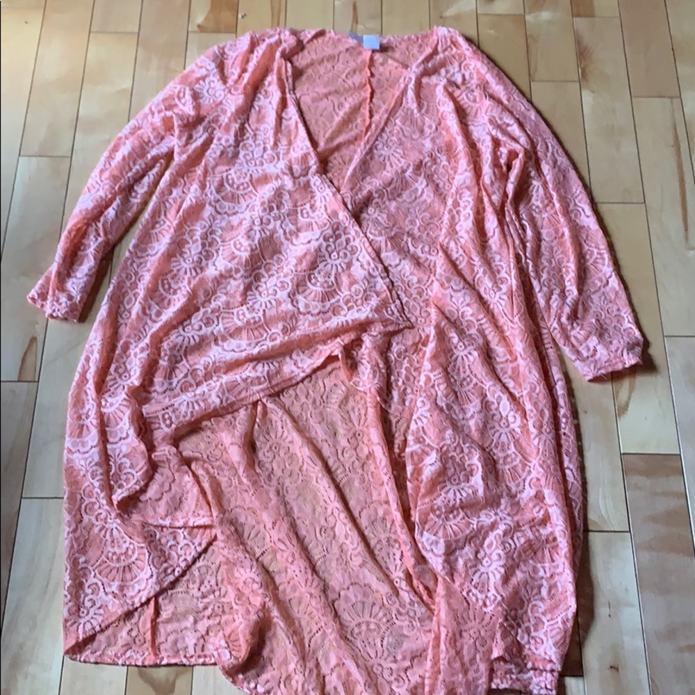 MOA lace duster